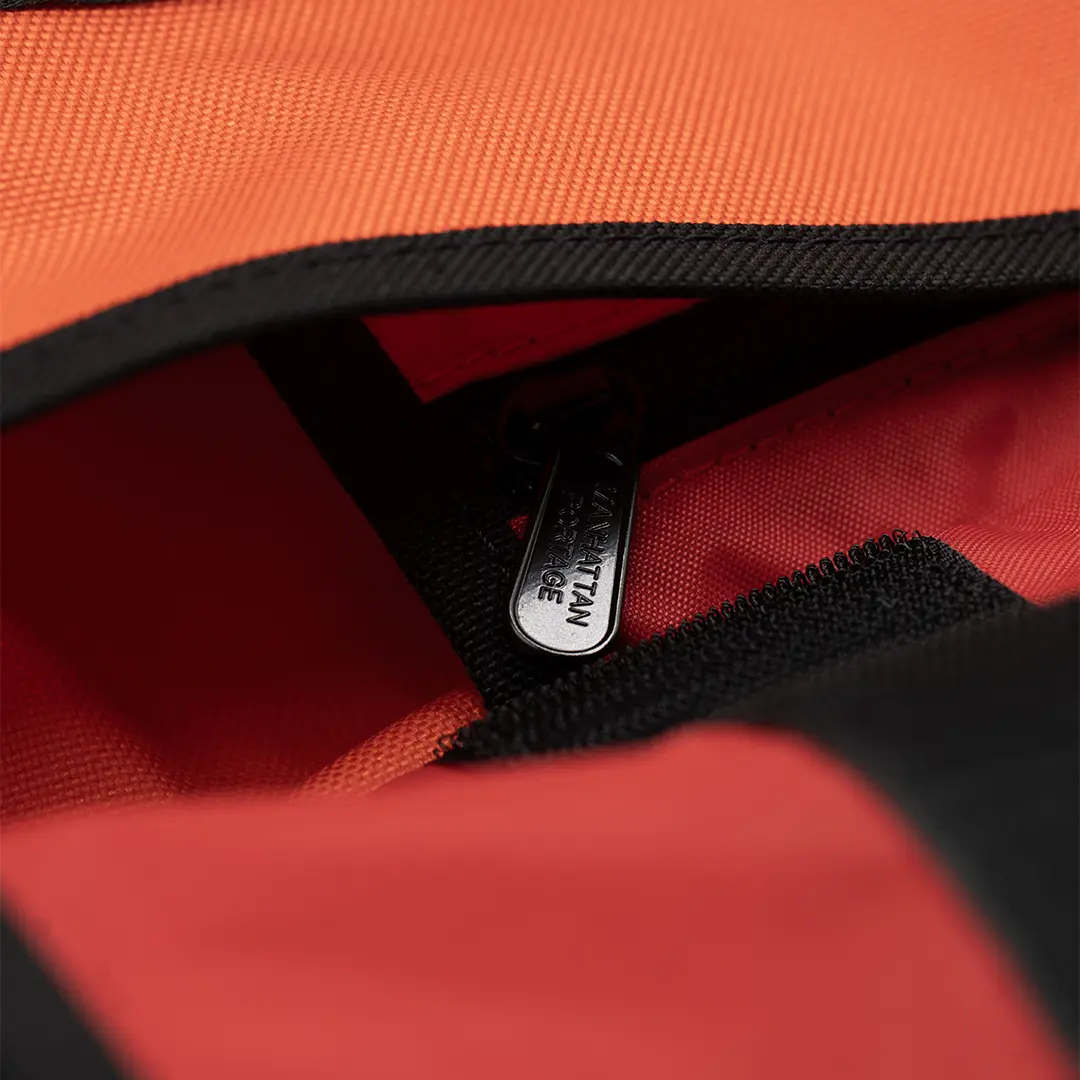 Manhattan Portage Vintage Messenger Bag Small Orange – Image 2