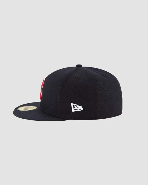 Casquette New Era 59FIFTY Boston Red Sox ajustée bleu marine, logo B rouge et blanc brodé, vue de face