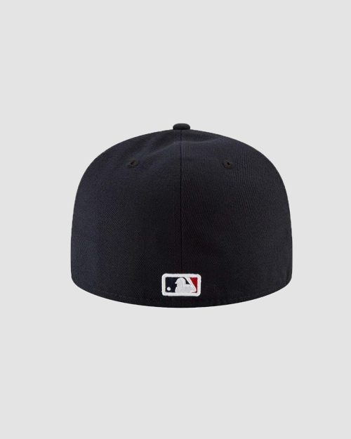Casquette New Era 59FIFTY Boston Red Sox ajustée bleu marine, logo B rouge et blanc brodé, vue de face
