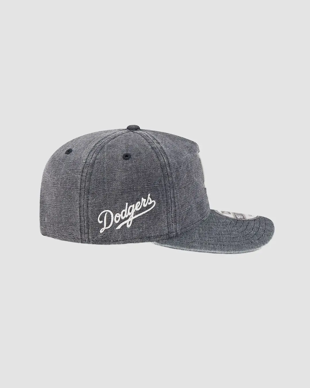 Casquette New Era 19TWENTY Los Angeles Dodgers Grey visière green Prime Edition MLB vue de coté