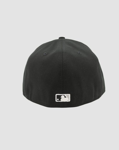 Casquette New Era 59FIFTY Fitted Chicago White Sox MLB noir avec broderie skyline